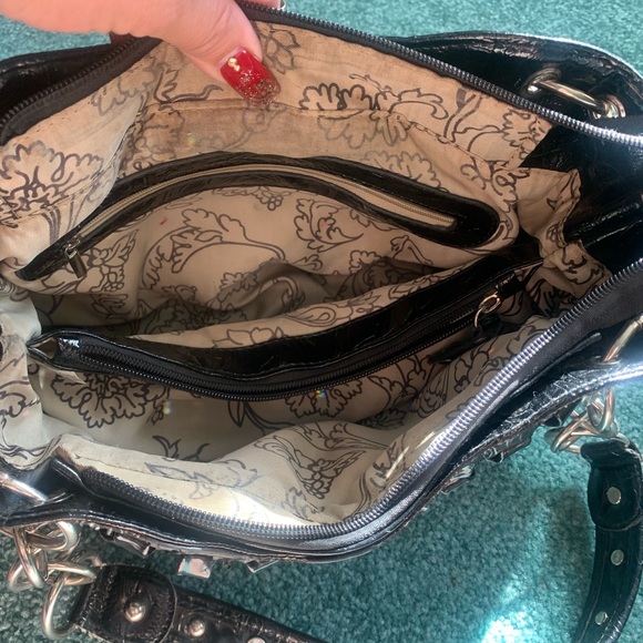 Purse .. Matching Wallet & Earrings - Picture 9 of 14